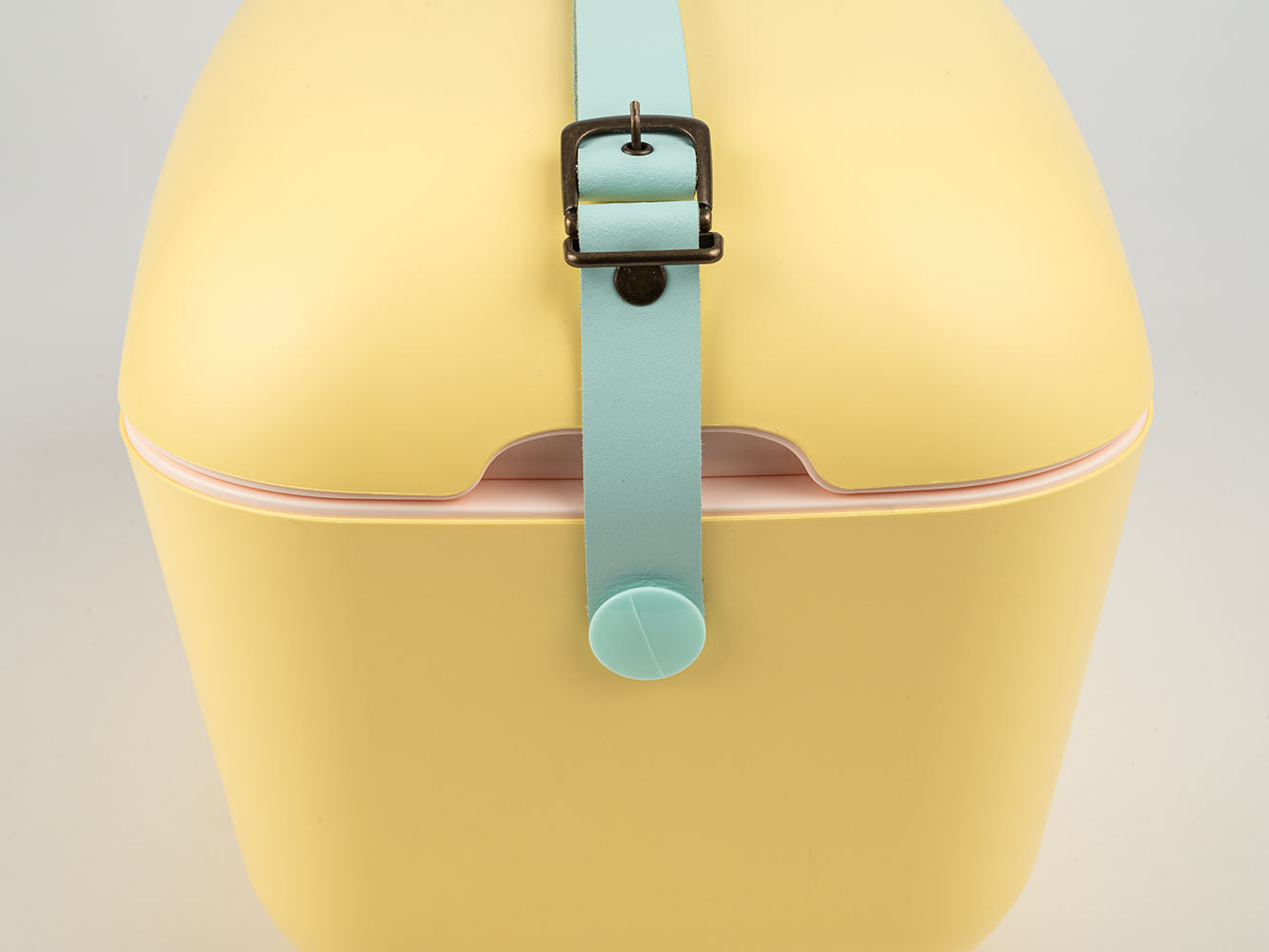Yellow - Cyan Pop